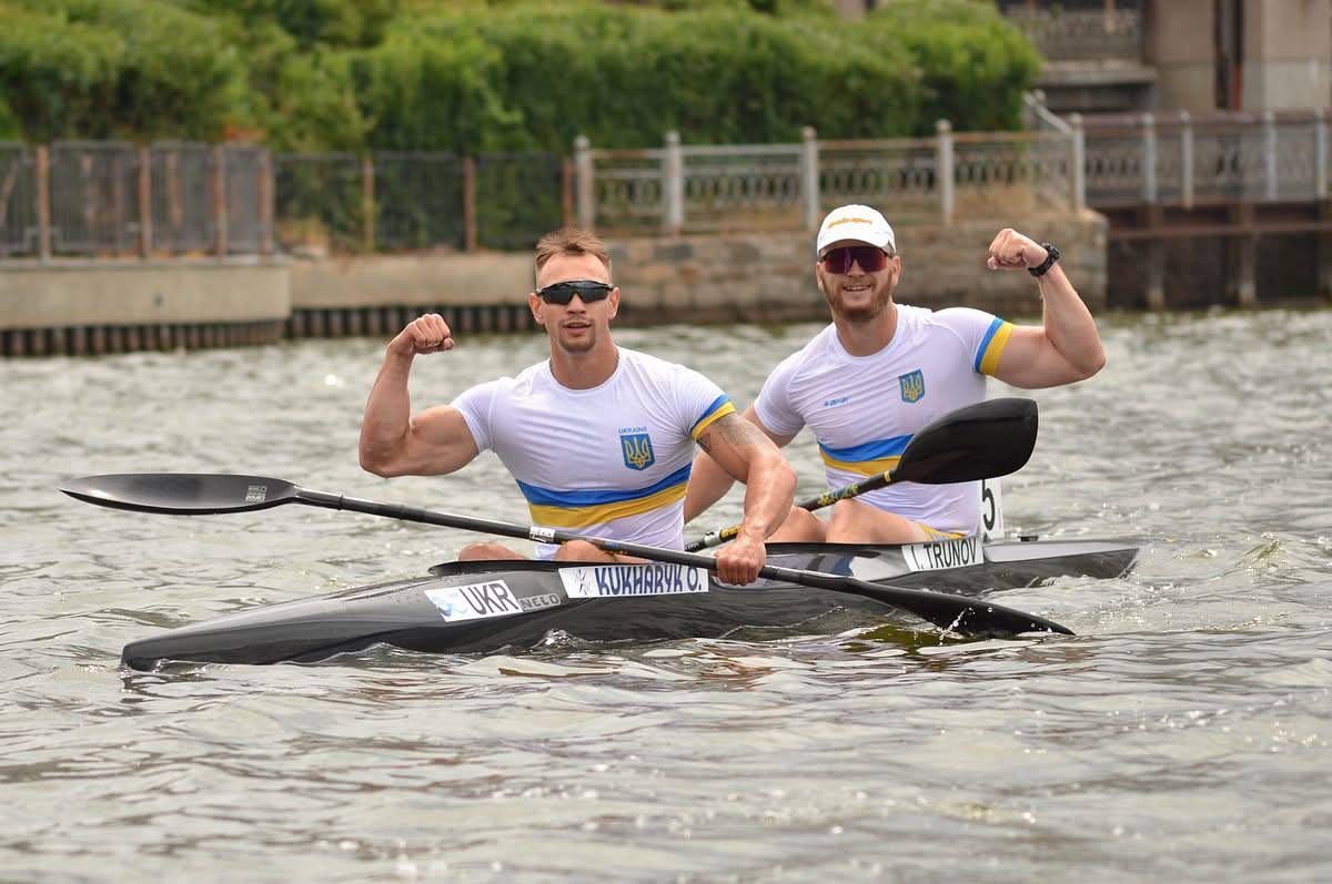 14 медалей здобула команда Вінницької області на чемпіонаті України з веслування на байдарках і каное, який проходив у місті Умань з 16 по 20 липня.